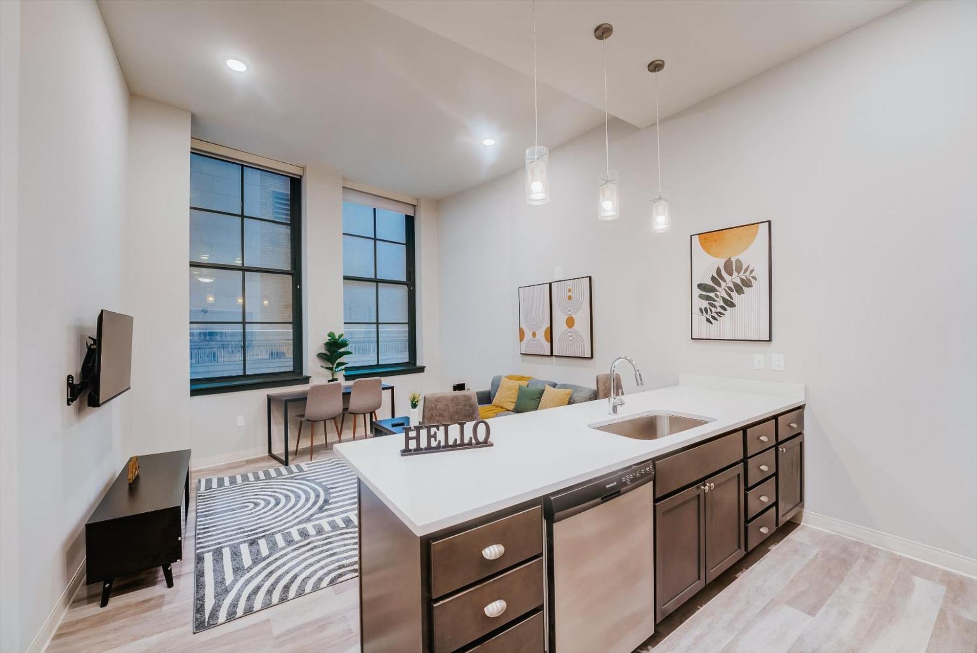 Frontdesk Athlon Apts Downtown Cleveland Apartment Ruang foto